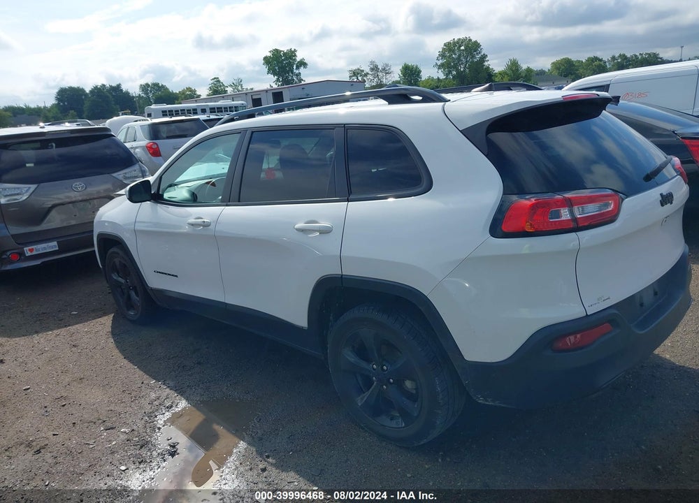 2018 JEEP CHEROKEE LATITUDE FWD VIN: 1C4PJLCBXJD595282