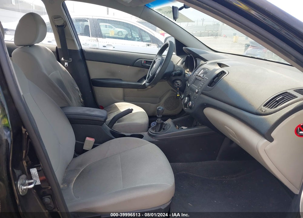 2010 KIA FORTE EX VIN: KNAFU4A27A5851011