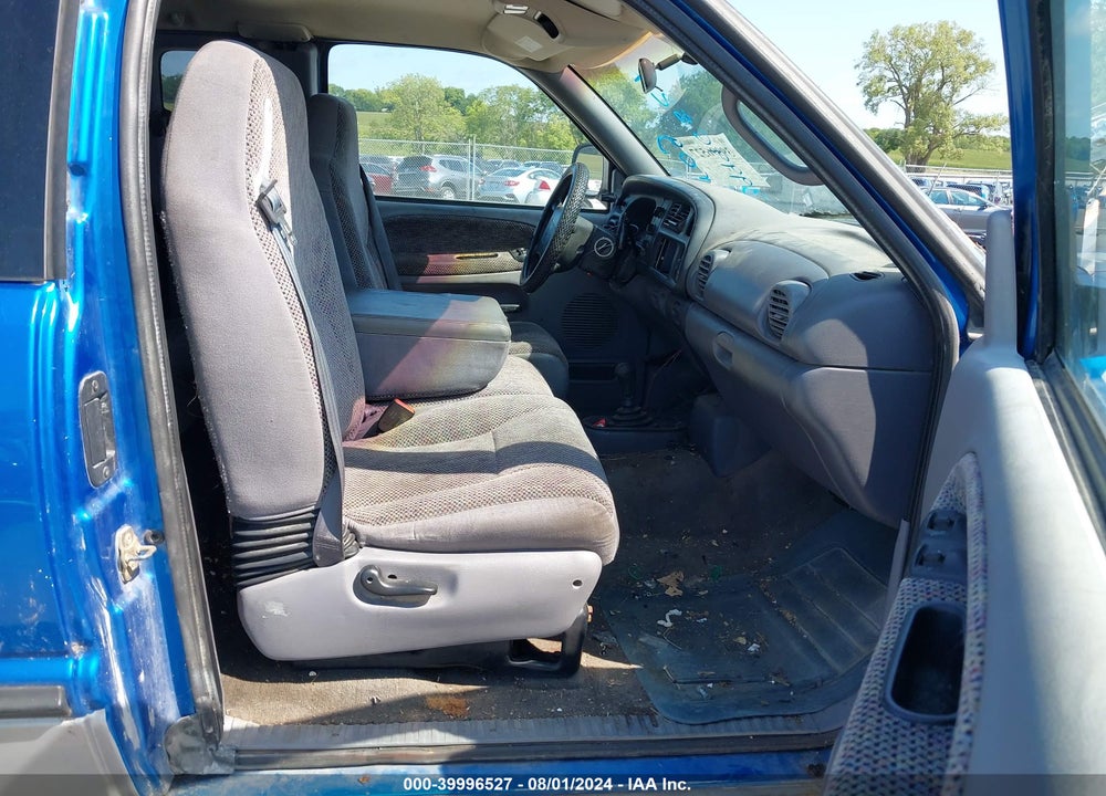 1998 DODGE RAM 1500 ST VIN: 1B7HF13ZXWJ183279