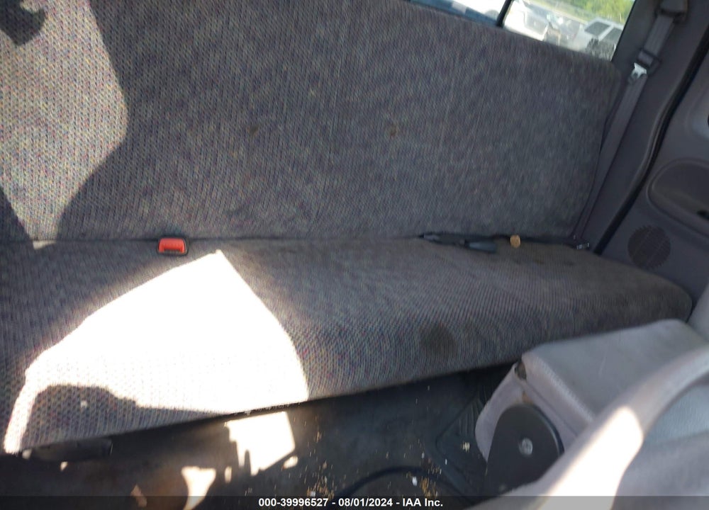 1998 DODGE RAM 1500 ST VIN: 1B7HF13ZXWJ183279