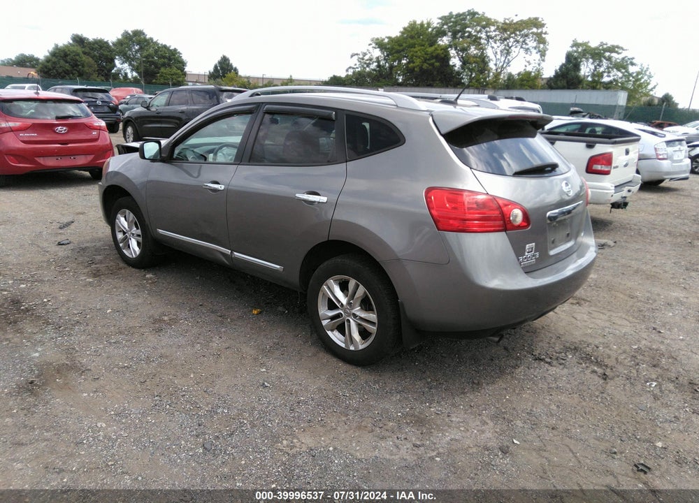 2015 NISSAN ROGUE SELECT S VIN: JN8AS5MV6FW770134