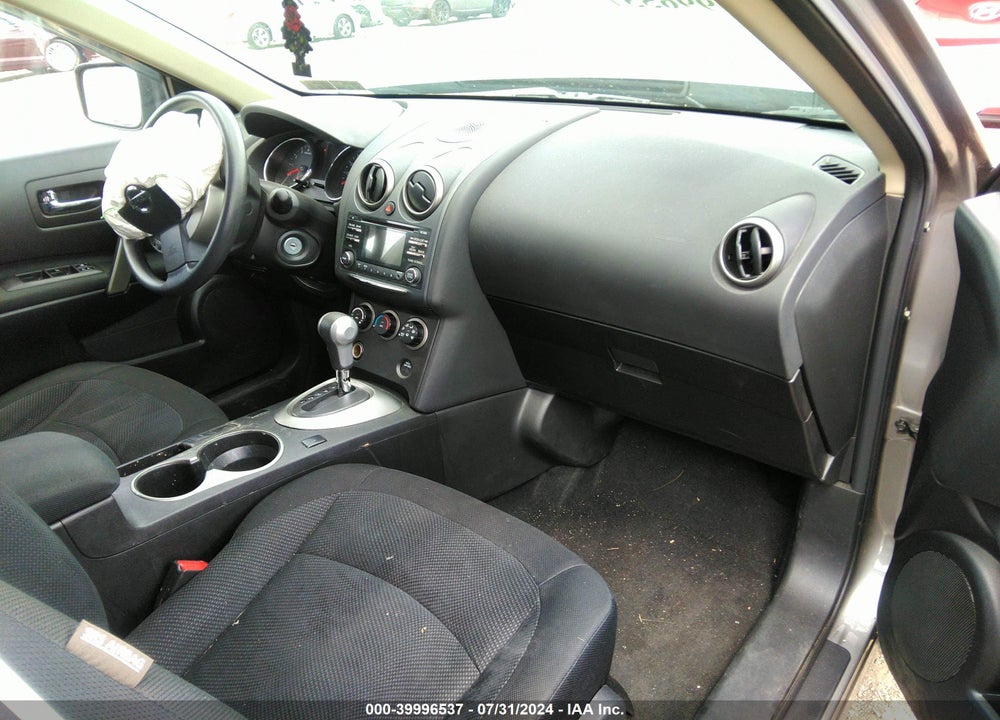 2015 NISSAN ROGUE SELECT S VIN: JN8AS5MV6FW770134