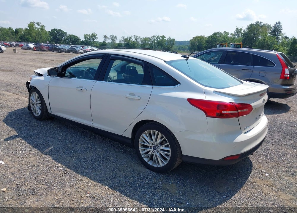 2017 FORD FOCUS TITANIUM VIN: 1FADP3J29HL253106