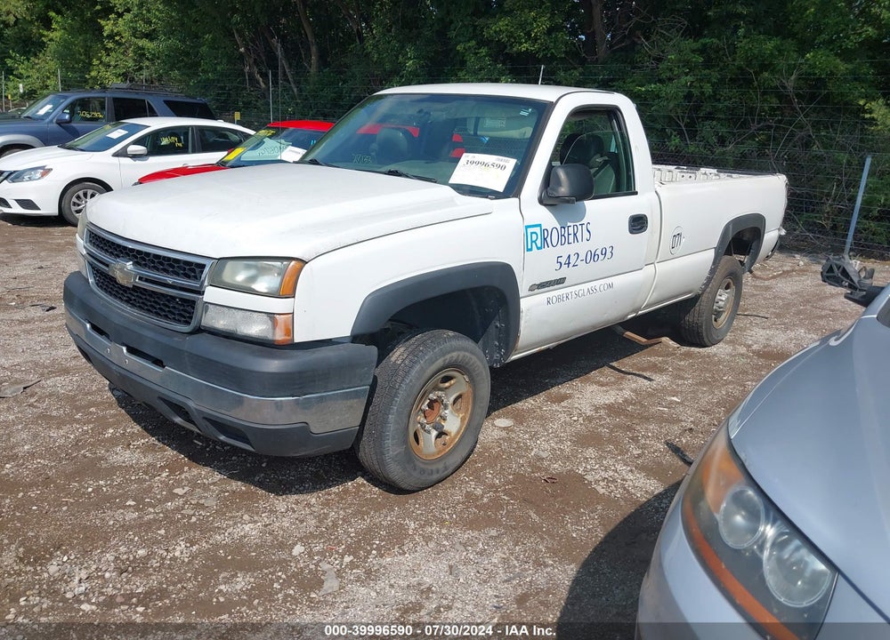 2007 CHEVROLET SILVERADO 2500HD CLASSIC WORK TRUCK VIN: 1GCHC24U37E182678