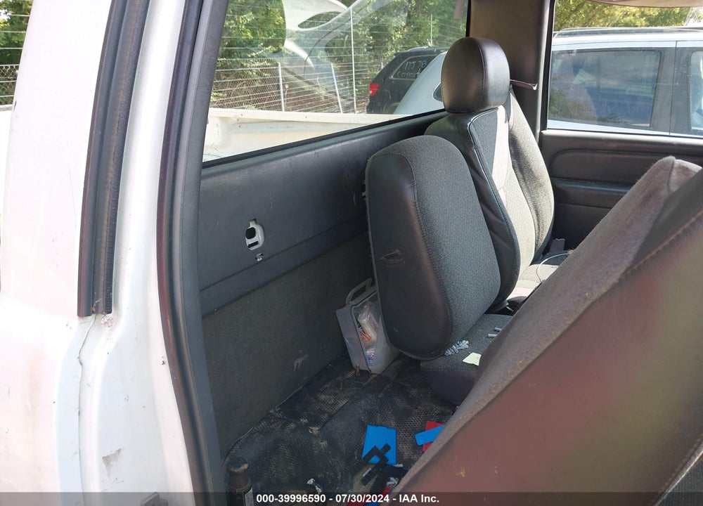 2007 CHEVROLET SILVERADO 2500HD CLASSIC WORK TRUCK VIN: 1GCHC24U37E182678