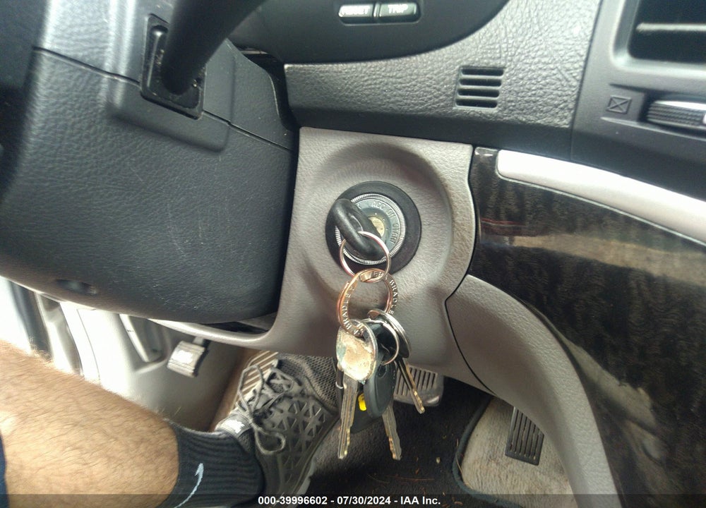 2008 HYUNDAI SANTA FE LIMITED/SE VIN: 5NMSH73E98H154770