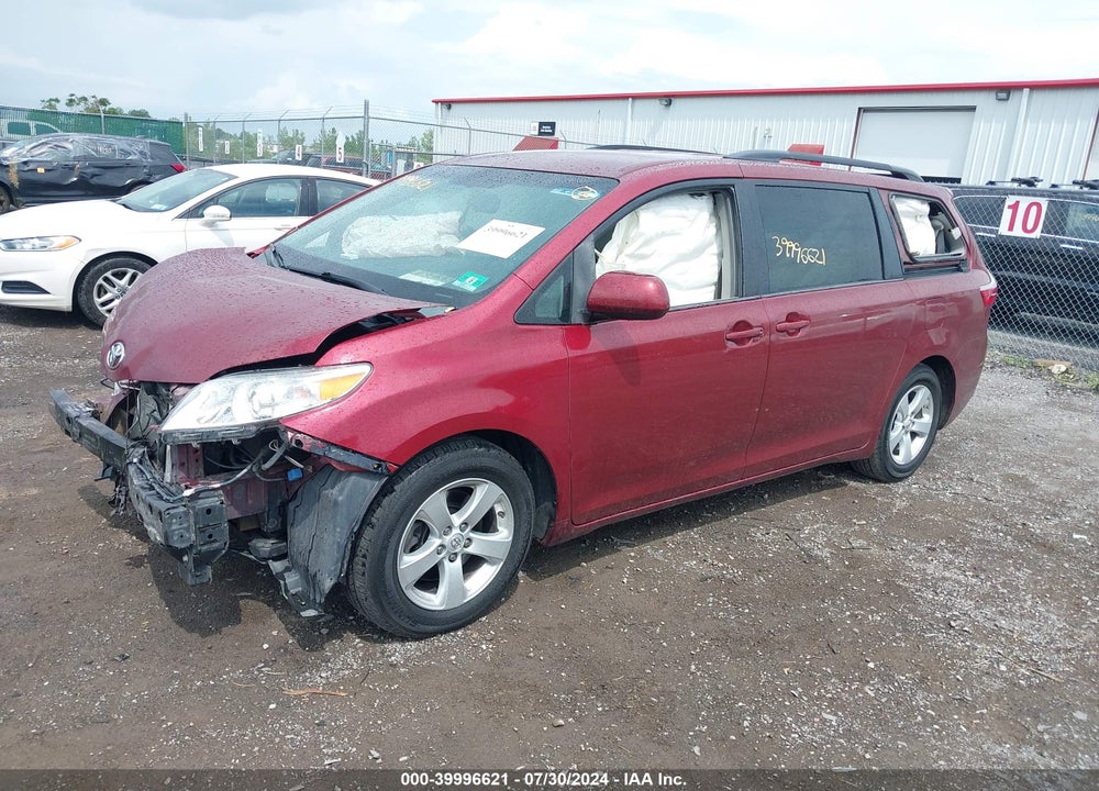 2015 TOYOTA SIENNA LE 8 PASSENGER VIN: 5TDKK3DC8FS599969