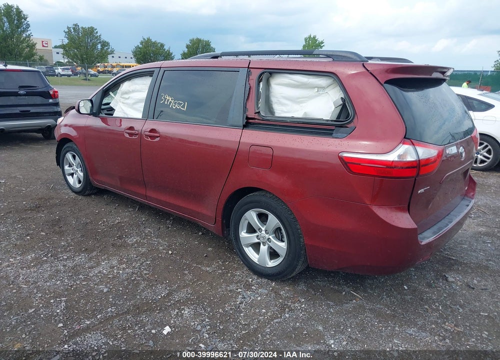 2015 TOYOTA SIENNA LE 8 PASSENGER VIN: 5TDKK3DC8FS599969