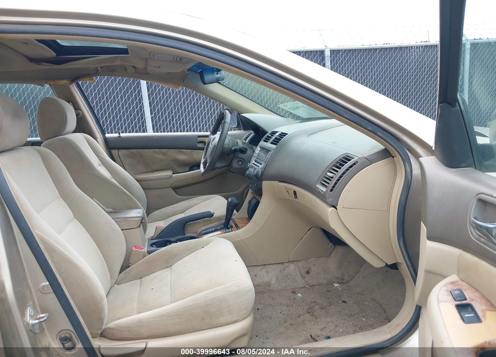 2004 HONDA ACCORD 3.0 EX VIN: 1HGCM66874A005344