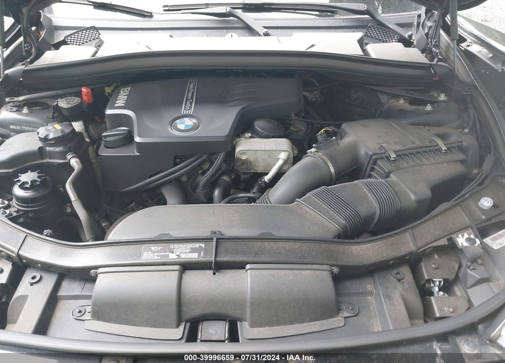 2015 BMW X1 XDRIVE28I VIN: WBAVL1C5XFVY26888