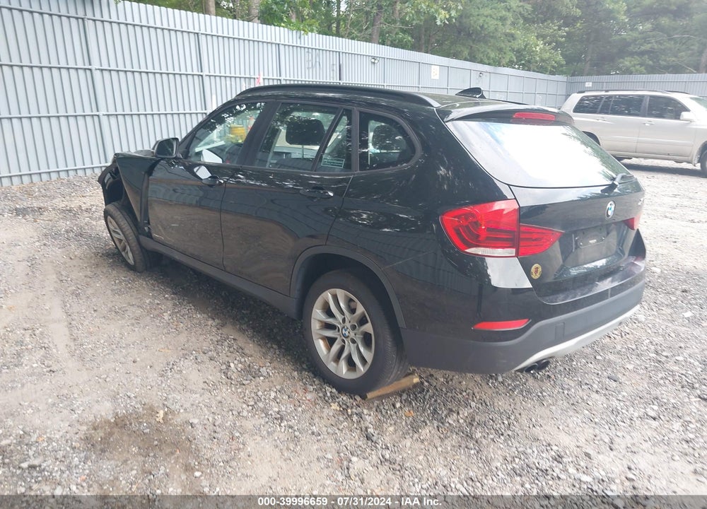 2015 BMW X1 XDRIVE28I VIN: WBAVL1C5XFVY26888