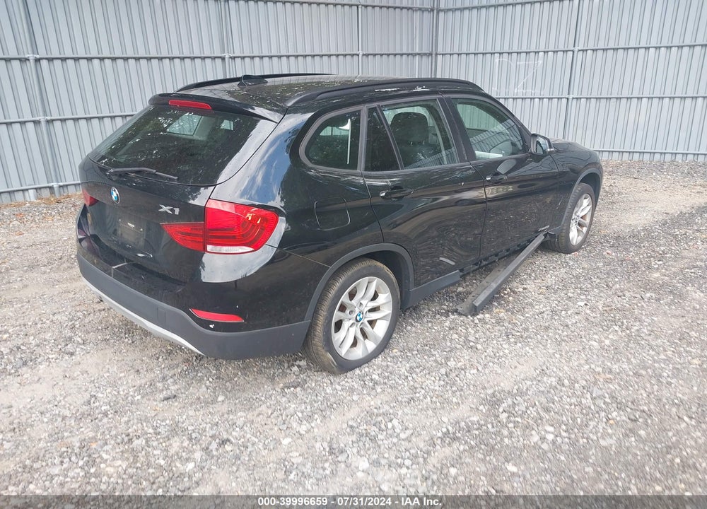2015 BMW X1 XDRIVE28I VIN: WBAVL1C5XFVY26888