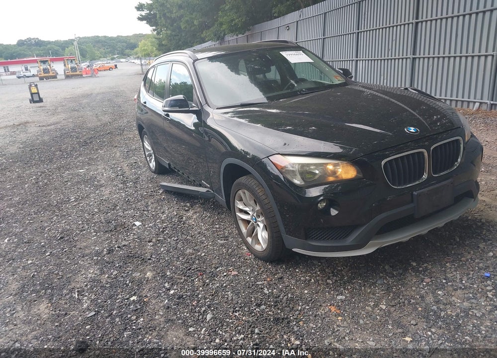 2015 BMW X1 XDRIVE28I VIN: WBAVL1C5XFVY26888