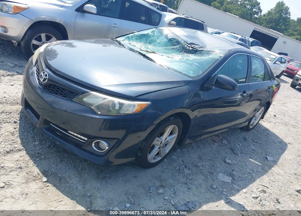 2014 TOYOTA CAMRY SE VIN: 4T1BF1FK4EU459159