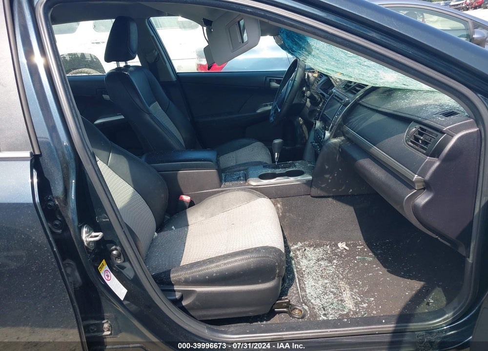 2014 TOYOTA CAMRY SE VIN: 4T1BF1FK4EU459159