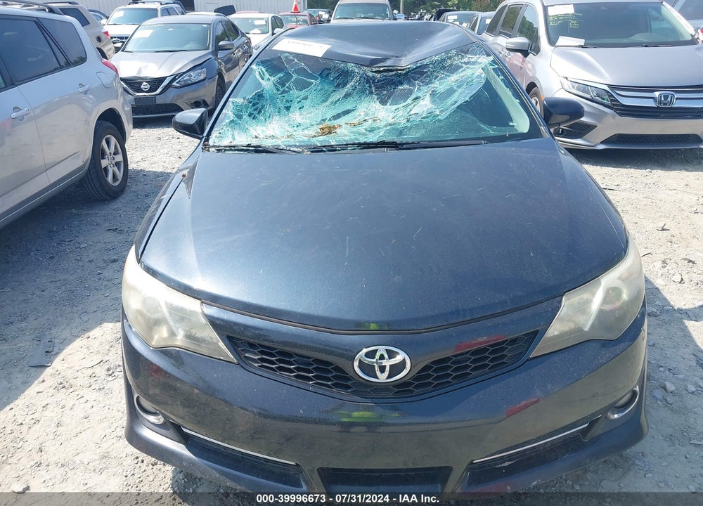2014 TOYOTA CAMRY SE VIN: 4T1BF1FK4EU459159