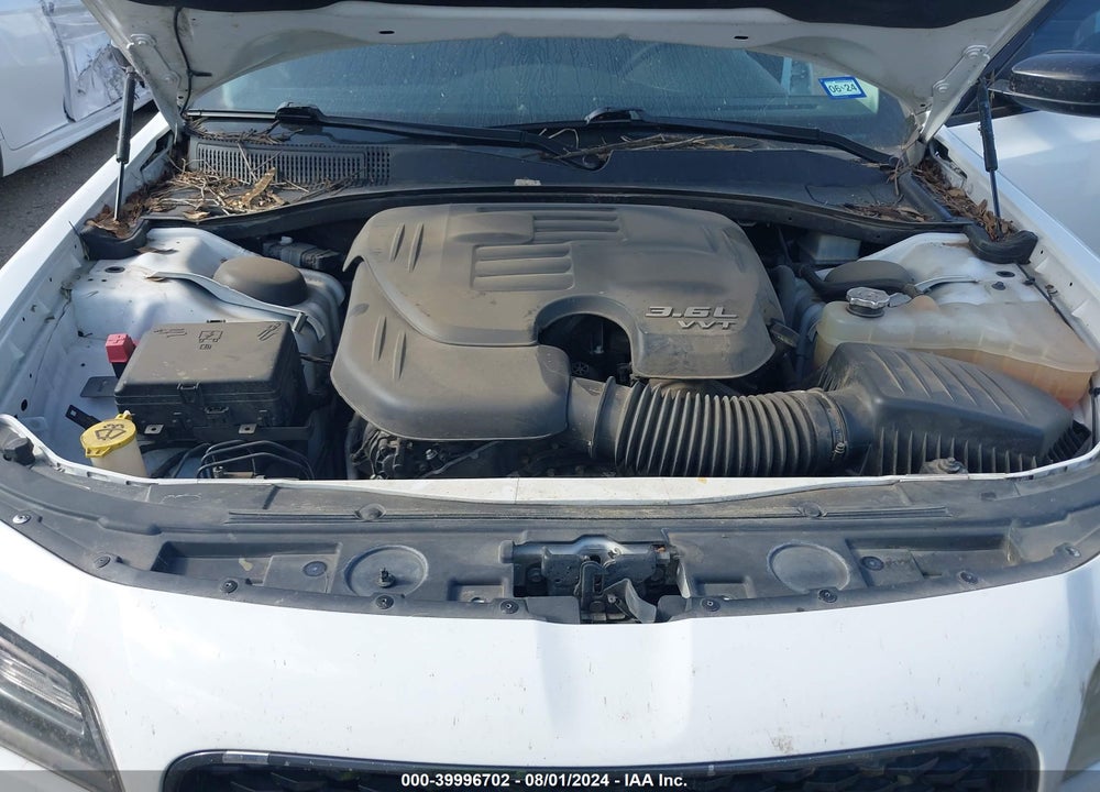 2020 CHRYSLER 300 TOURING VIN: 2C3CCAAG0LH160227