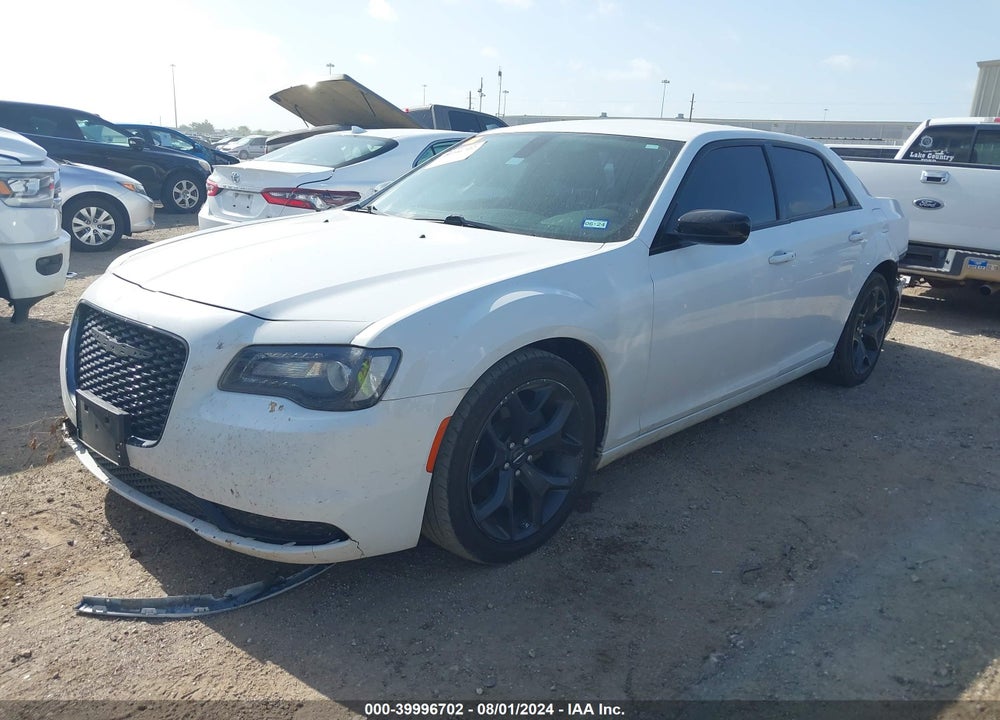 2020 CHRYSLER 300 TOURING VIN: 2C3CCAAG0LH160227