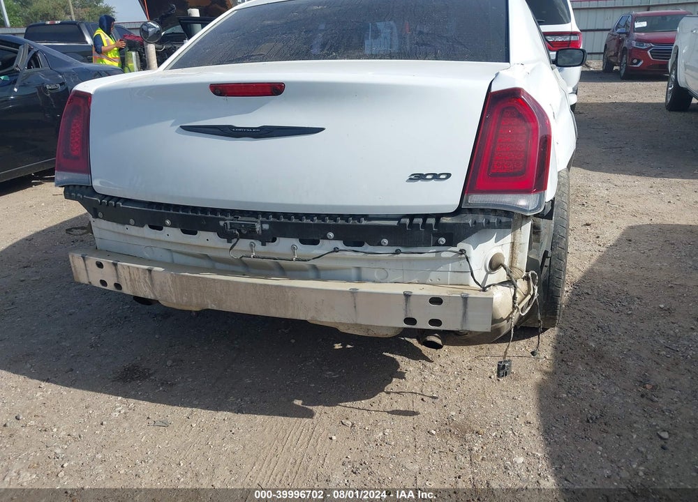 2020 CHRYSLER 300 TOURING VIN: 2C3CCAAG0LH160227