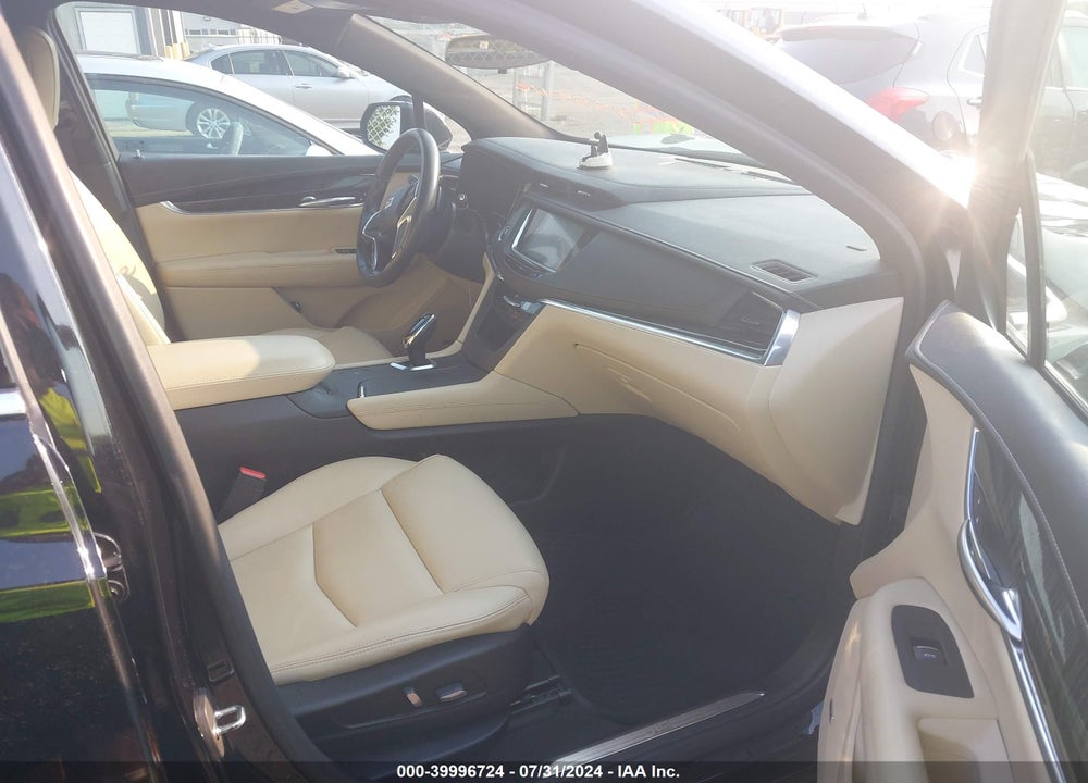 2019 CADILLAC XT5 STANDARD VIN: 1GYKNARS7KZ111061