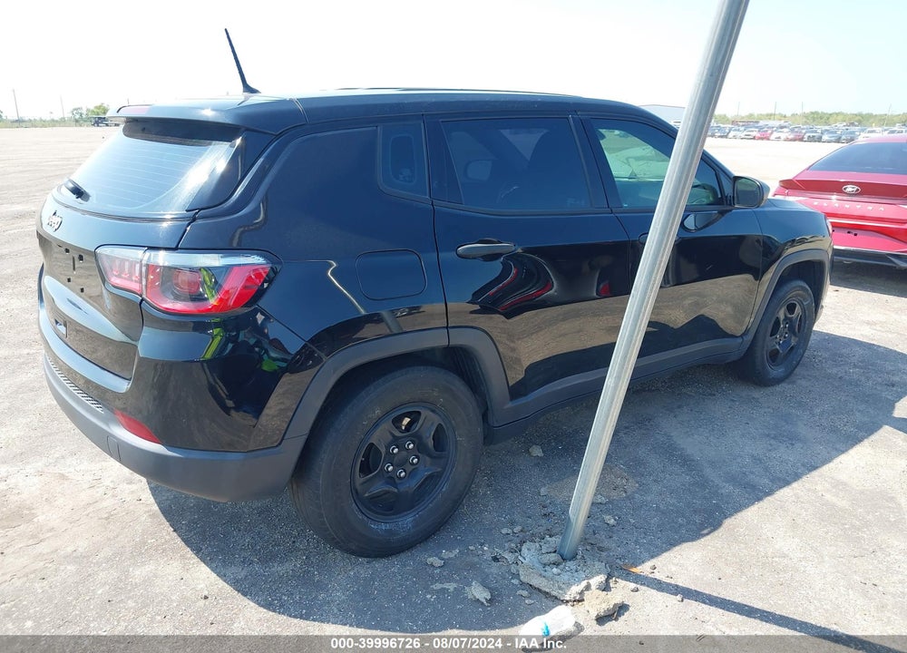 2018 JEEP COMPASS SPORT FWD VIN: 3C4NJCAB0JT339480