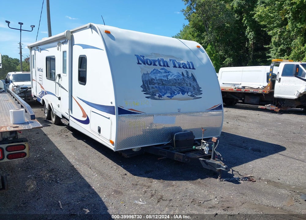 2011 HEARTLAND NORTHTRAIL 27RBS VIN: 5SFNB312XBE228382