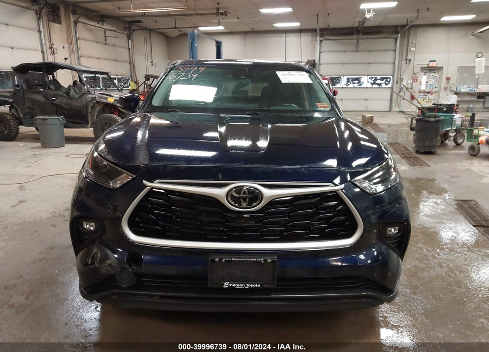 2022 TOYOTA HIGHLANDER LE VIN: 5TDBZRBHXNS580593