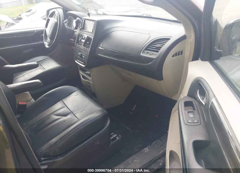 2016 CHRYSLER TOWN & COUNTRY TOURING VIN: 2C4RC1BG1GR294913