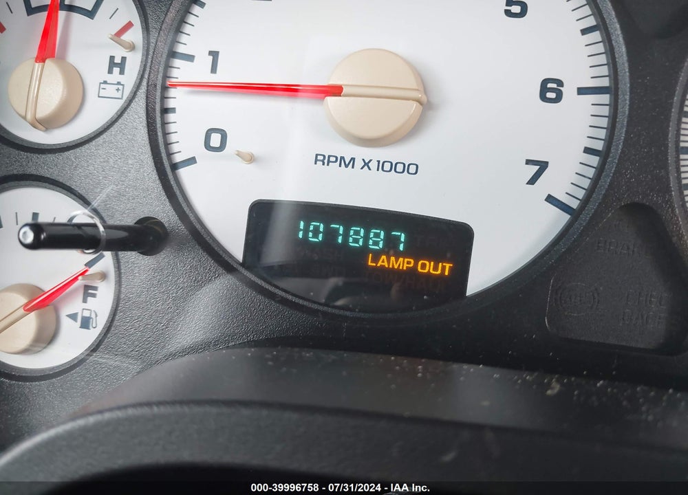 2005 DODGE RAM 1500 SLT/LARAMIE VIN: 1D7HU18D65J607872