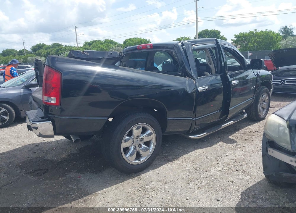 2005 DODGE RAM 1500 SLT/LARAMIE VIN: 1D7HU18D65J607872