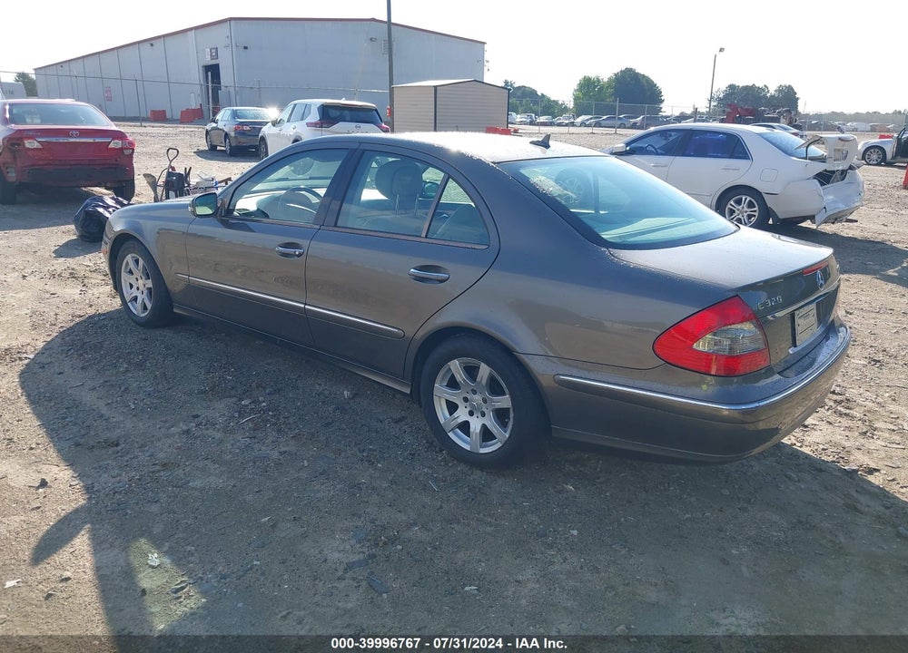 2008 MERCEDES-BENZ E 320 BLUETEC VIN: WDBUF22X18B250156