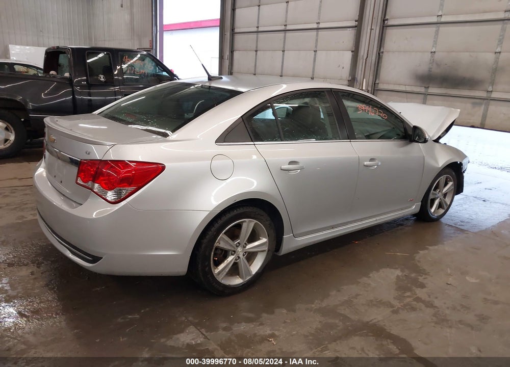 2014 CHEVROLET CRUZE VIN: 1G1PE5SB3E7323848