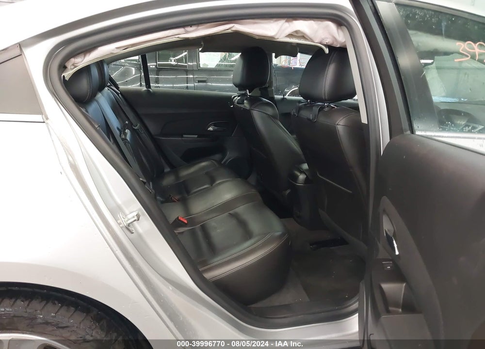 2014 CHEVROLET CRUZE VIN: 1G1PE5SB3E7323848