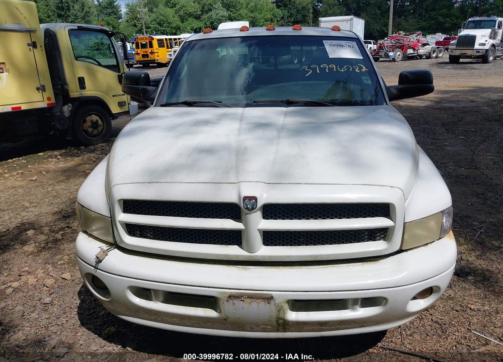 2000 DODGE RAM 3500 ST VIN: 1B7MC3361YJ176801