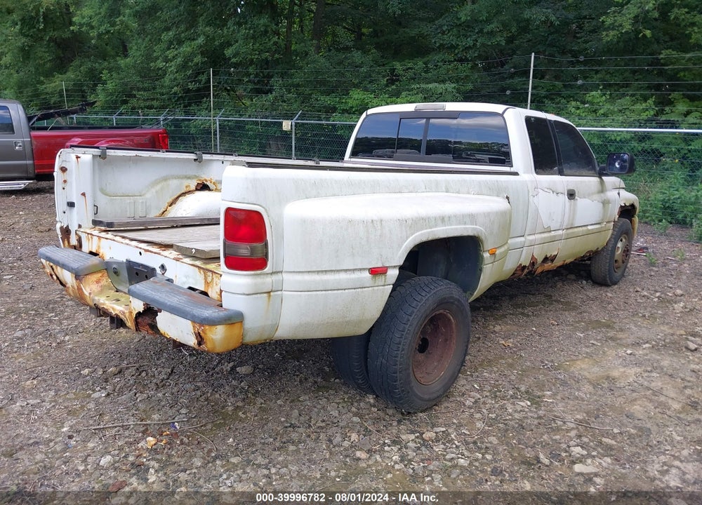 2000 DODGE RAM 3500 ST VIN: 1B7MC3361YJ176801