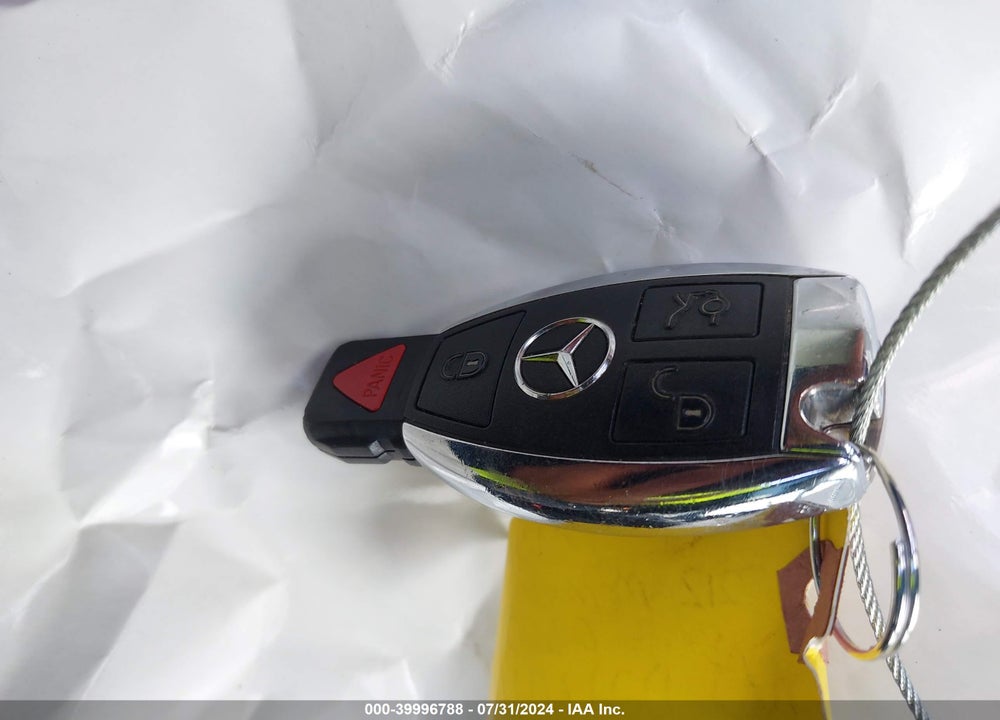 2012 MERCEDES-BENZ C 300 LUXURY 4MATIC/SPORT 4MATIC VIN: WDDGF8BB1CA686029