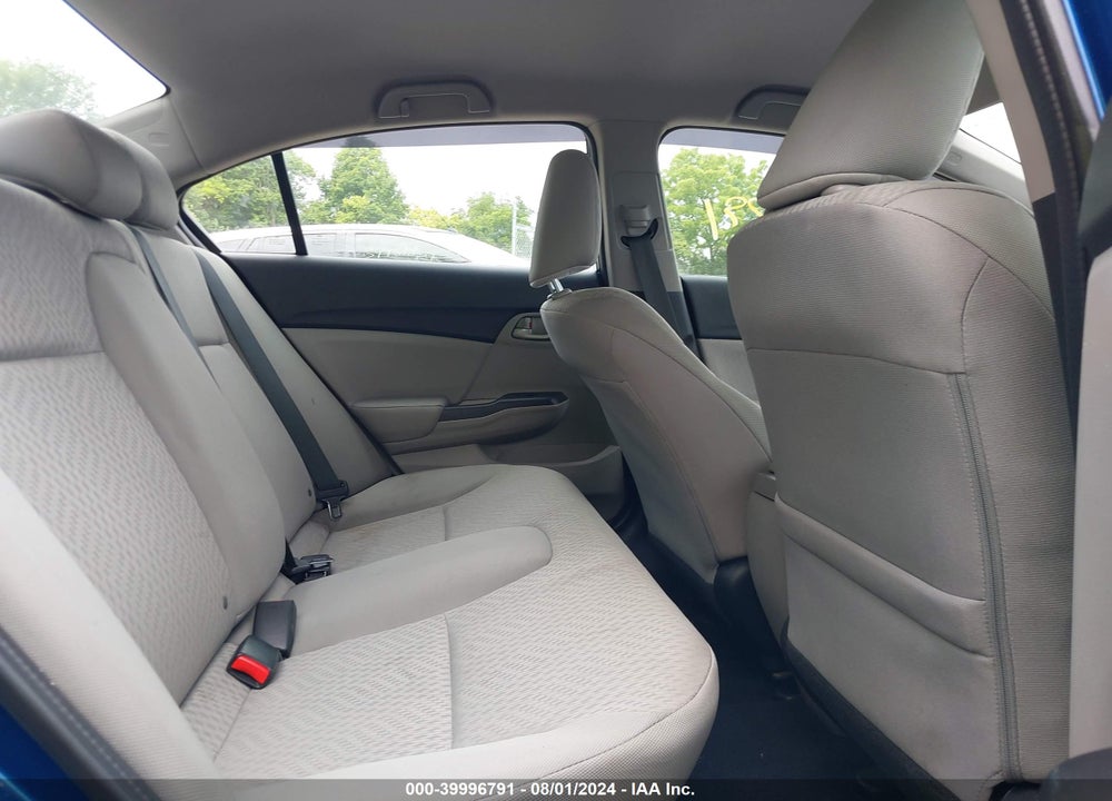 2014 HONDA CIVIC LX VIN: 19XFB2F58EE043647