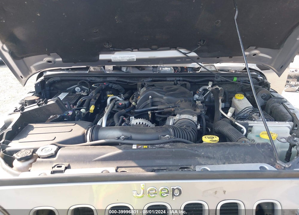 2018 JEEP WRANGLER JK UNLIMITED SAHARA 4X4 VIN: 1C4BJWEG2JL937625