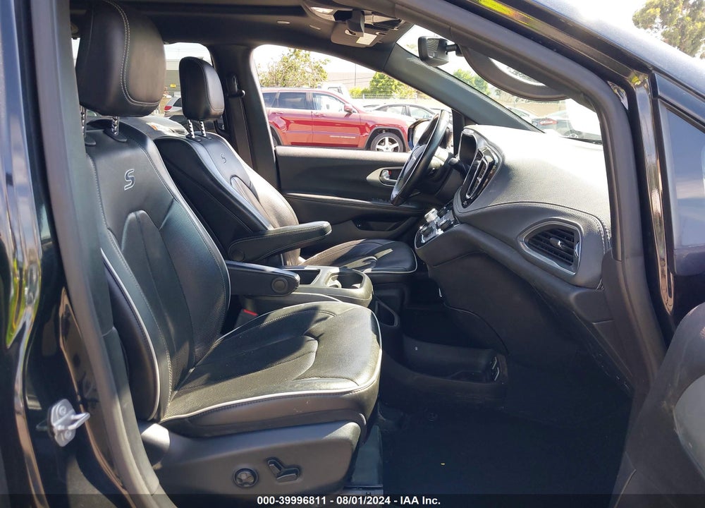 2020 CHRYSLER PACIFICA HYBRID LIMITED VIN: 2C4RC1N74LR188395