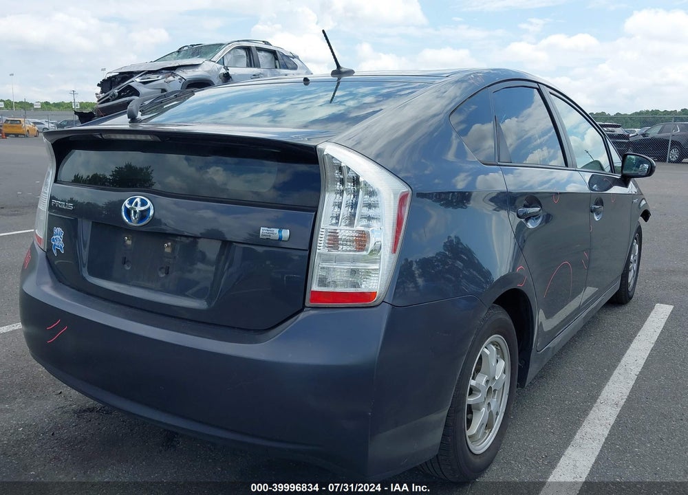 2010 TOYOTA PRIUS III VIN: JTDKN3DU9A0136167