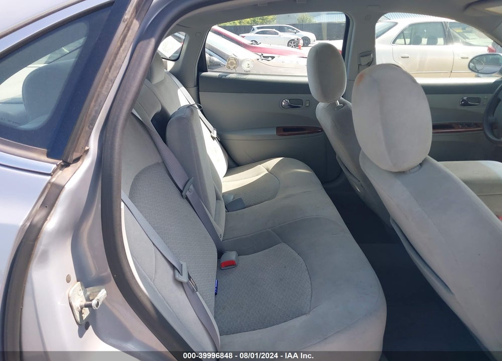 2006 BUICK LACROSSE CX VIN: 2G4WC582461170181