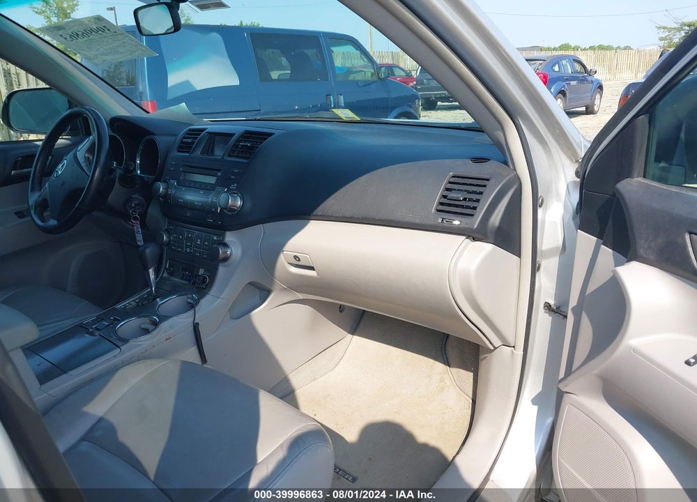 2010 TOYOTA HIGHLANDER SE V6 VIN: 5TDJK3EH6AS015695
