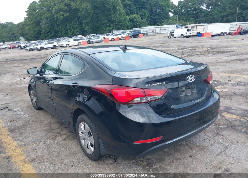 2016 HYUNDAI ELANTRA SE VIN: 5NPDH4AE3GH793626