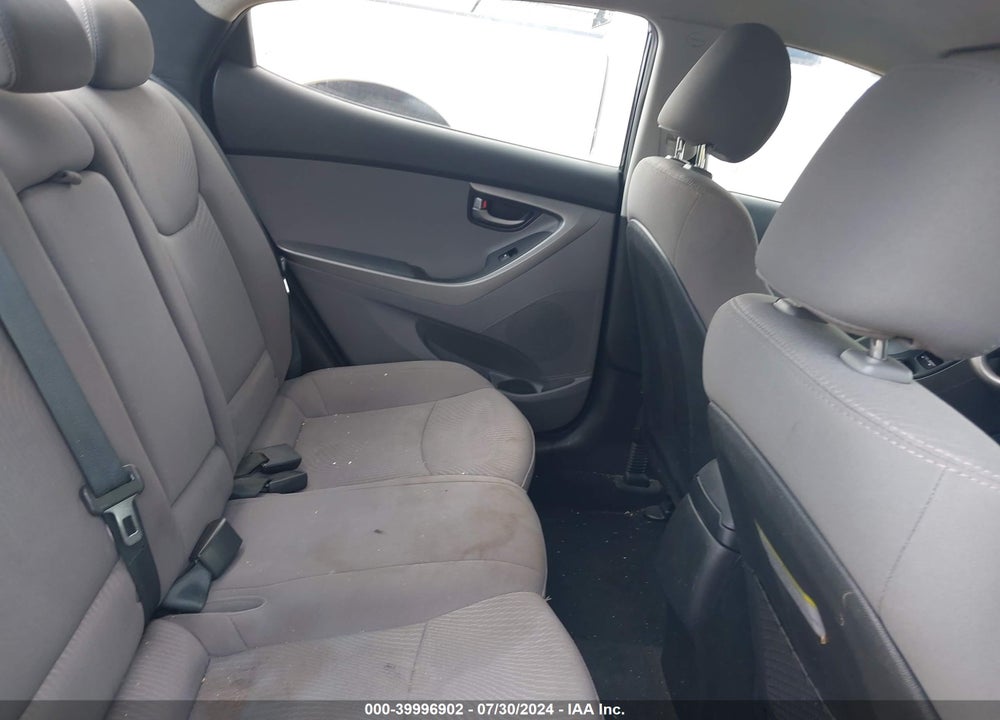 2016 HYUNDAI ELANTRA SE VIN: 5NPDH4AE3GH793626