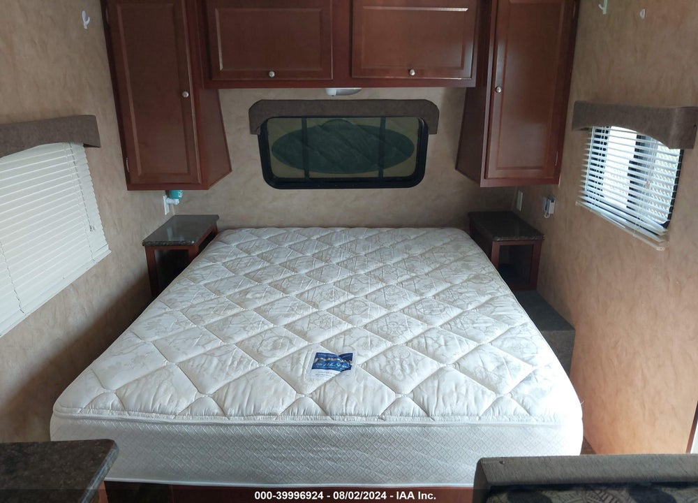 2014 CLIPPER OTHER VIN: 5ZT2CWFC3E5104124