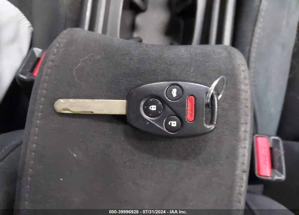 2011 HONDA CIVIC LX-S VIN: 2HGFA1F61BH525609