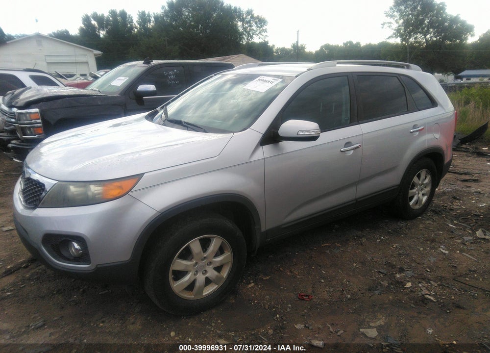2011 KIA SORENTO LX VIN: 5XYKT4A1XBG168062