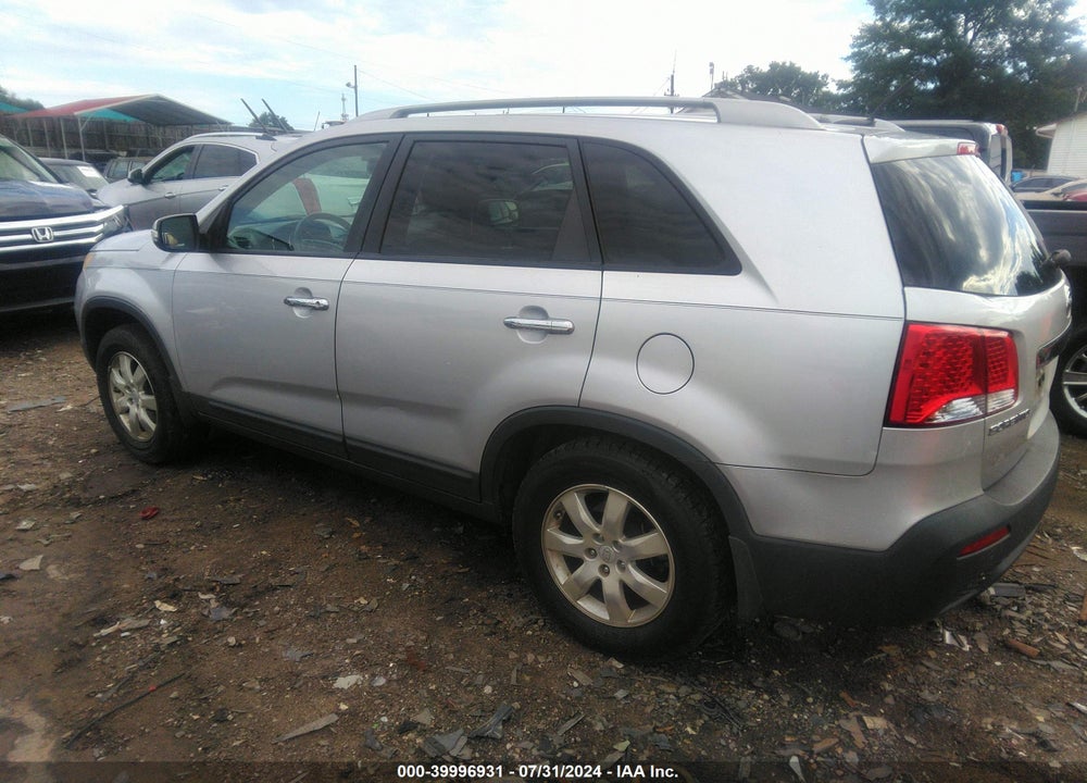 2011 KIA SORENTO LX VIN: 5XYKT4A1XBG168062