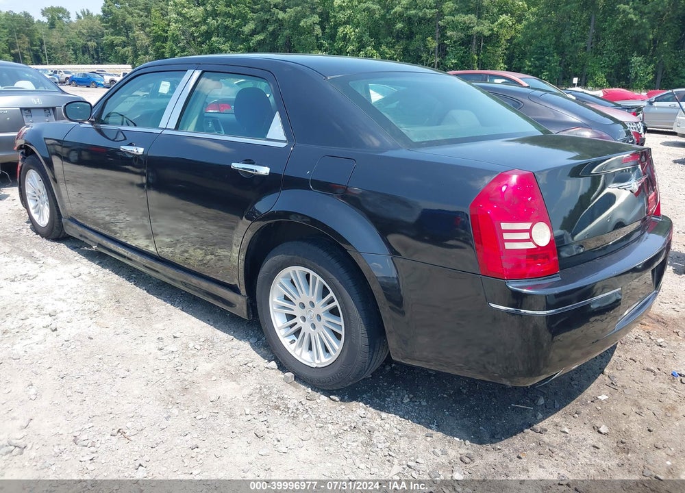 2010 CHRYSLER 300 TOURING VIN: 2C3CA4CD0AH163104