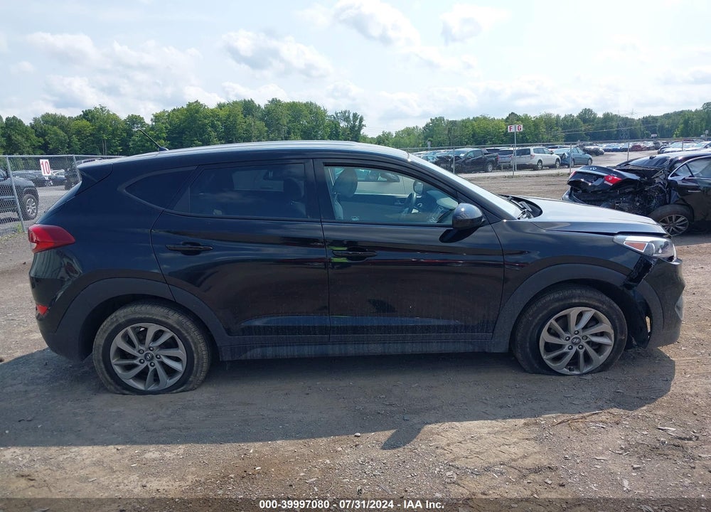 2018 HYUNDAI TUCSON VIN: KM8J2CA45JU832604